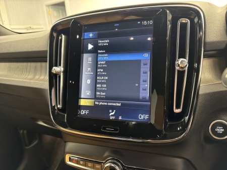 2020 Volvo XC40 - thumbnail 18