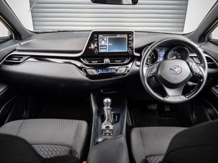 2022 Toyota C-HR ICON €22,950 thumbnail