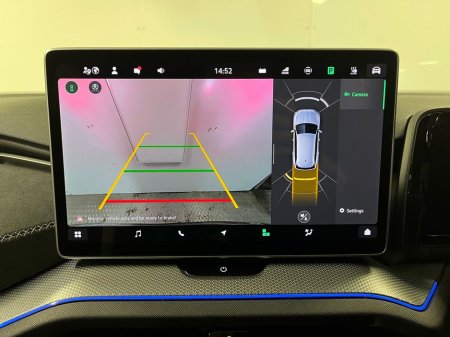 2025 Skoda Kodiaq Sportline IV 1.5TSi PHEV 204BHP - Reversing Camera - Climate Control - Sat Nav - Heated Seats - Keyless Start - Apple CarPlay/Android Auto €53,950 thumbnail