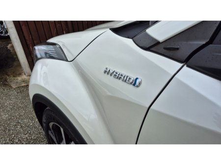 2019 Toyota C-HR - thumbnail 5