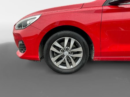 2019 Hyundai i30 I 30 DELUXE 1.0 TURBO 5DR €16,900 thumbnail