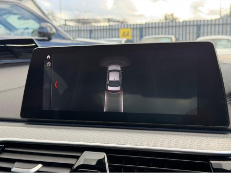 2018 BMW 5 Series - thumbnail 23