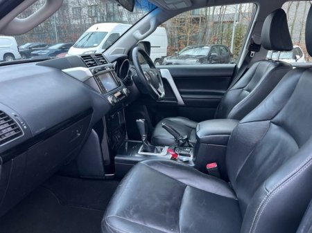 2016 Toyota Landcruiser LANDCRUISER BUSINESS AUTO €32,480 thumbnail