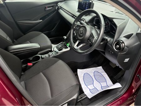 2017 Mazda Demio - thumbnail 10