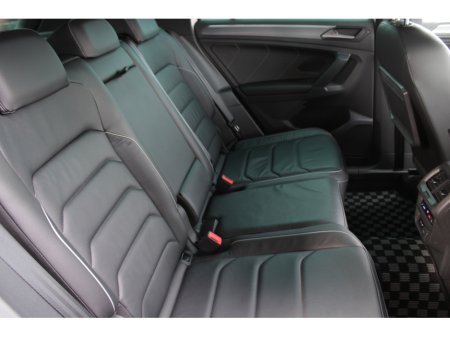 2018 Volkswagen Tiguan - thumbnail 22
