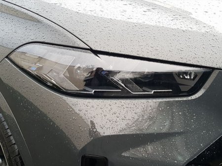 2023 BMW X5 xDrive50e M Sport €79,995 thumbnail