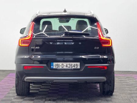 2019 Volvo XC40 - thumbnail 5