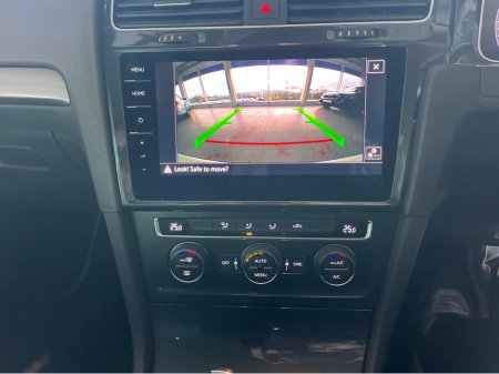 2019 Volkswagen Golf 1.2 Tsi Comfortline Dsg Automatic €18,950 thumbnail