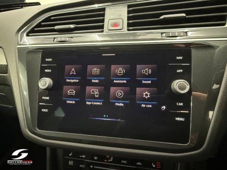 2020 Volkswagen Tiguan - thumbnail 15