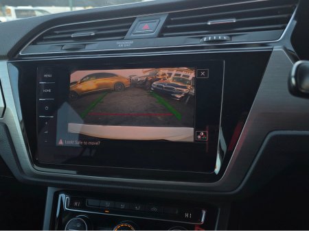 2018 Volkswagen Touran ( 182 )1.4 TSI AUTO 7 SEATER CARPLAY ANDROID AUTO LARGE TOUCH SCREEN - SPECIALISING IN IMPORTS OF GERMAN AUTOMATIC HI SPEC €17,950 thumbnail