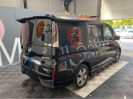 2021 Honda Stepwagon - photo 2