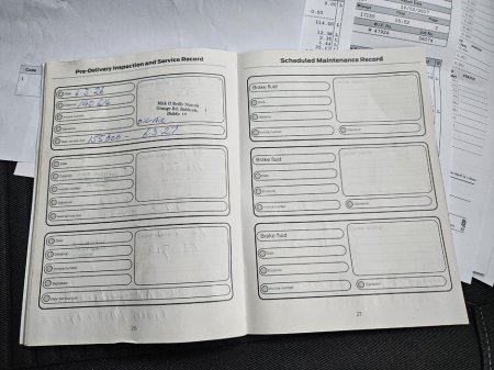 2016 Ford Focus - thumbnail 15