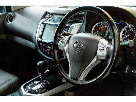 2021 Nissan Navara - thumbnail 16