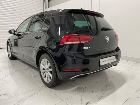 2019 Volkswagen Golf 1.2 TSI 110 bhp DSG Comfortline €18,995 thumbnail