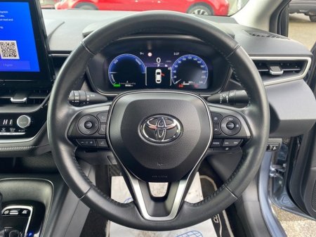 2023 Toyota Corolla COROLLA LUNA SALOON €27,495 thumbnail