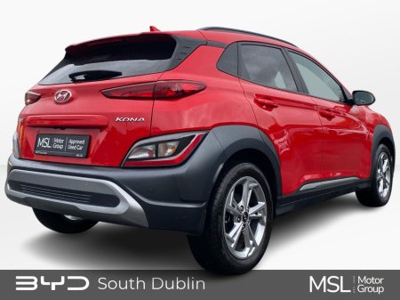 2022 Hyundai Kona - view 3