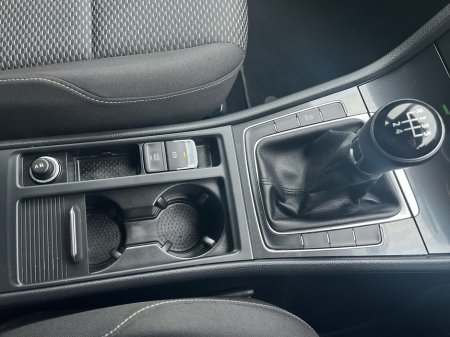 2019 Volkswagen Golf 1.0 MPI 85HP Trendline €17,995 thumbnail