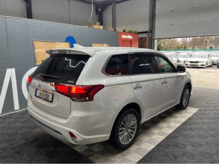 2019 Mitsubishi Outlander €21950! 2019 MITSUBISHI OUTLANDER PHEV G PLUS PACKAGE 2.4 AUTOMATIC / CRUISE CONTROL / 360° PARKING CAMERA / ELECTRIC MEMORY & HEATED SEATS / HEATED STEERING WHEEL / PADDLE SHIFTERS AND MORE €21,950 thumbnail