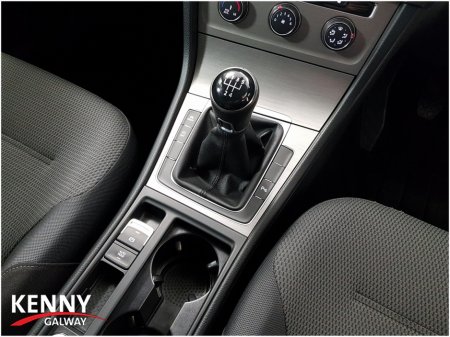 2016 Volkswagen Golf - thumbnail 20