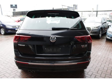 2020 Volkswagen Tiguan 2020 VW TIGUAN €32,950 thumbnail