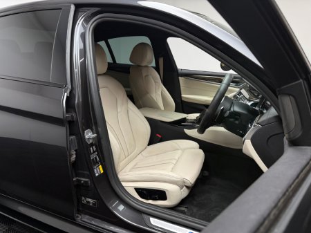 2018 BMW 5 Series 530E M SPORT €24,990 thumbnail