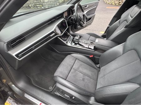 2022 Audi A6 40 TDi 204 BHP QUATTRO BLACK EDITION==HIGH SPEC==LOW MILEAGE== €46,950 thumbnail