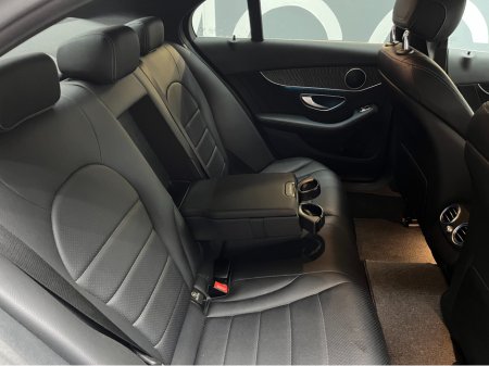 2017 Mercedes-Benz C Class 2017 MERCEDES-BENZ C220D LAUREUS EDITION 2.2 AUTOMATIC / CRUISE CONTROL / REVERSE CAMERA / ELECTRIC MEMORY & HEATED SEATS / PADDLE SHIFTERS / AMBIENT LIGHTS AND MORE thumbnail