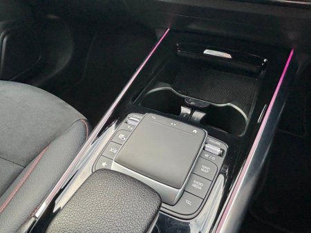 2022 Mercedes-Benz EQA 250+ AMG LINE €29,995 thumbnail