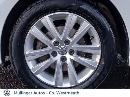 2015 Volkswagen Polo - thumbnail 23