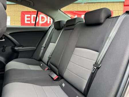 2016 Toyota Avensis - thumbnail 13