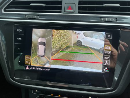 2020 Volkswagen Tiguan R-LINE 4MOTION AUTOMATIC 2.0 DIESEL //MASSIVE SPEC//DYNAUDIO SOUND SYSTEM//FULL LEATHER HEATED SEATS//360 PARKING CAMERAS//HEAD UP DISPLAY// €35,950 thumbnail