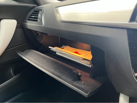 2017 BMW 1 Series - thumbnail 16