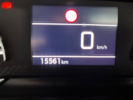 2024 Peugeot 208 - thumbnail 11