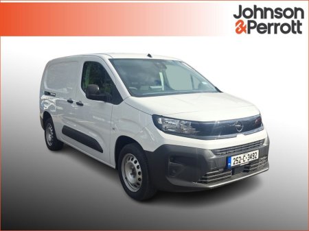 2025 Opel Combo Komfort 2300 L2H1 1.5 (100PS) €21,500