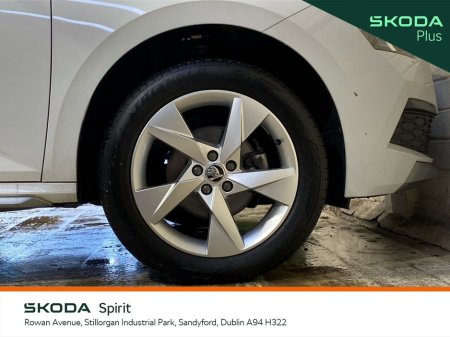 2023 Skoda Kamiq Style 1.0TSI 110bhp *Sport Pack* €25,950 thumbnail