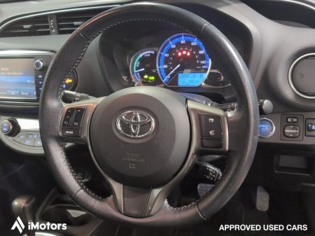 2014 Toyota Yaris 1.5 Excel Hybrid E- CVT thumbnail