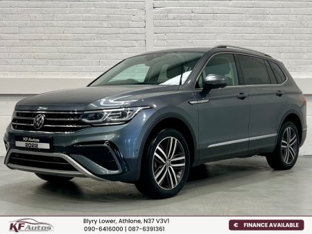 2022 Volkswagen Tiguan - thumbnail 1