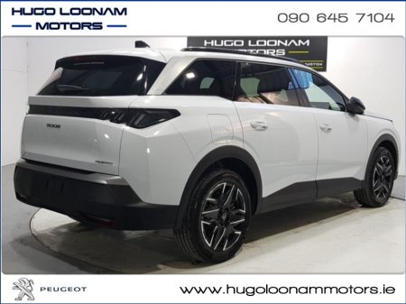 2025 Peugeot 5008 Allure Hybrid 136bhp e-DCS6 €55,295
