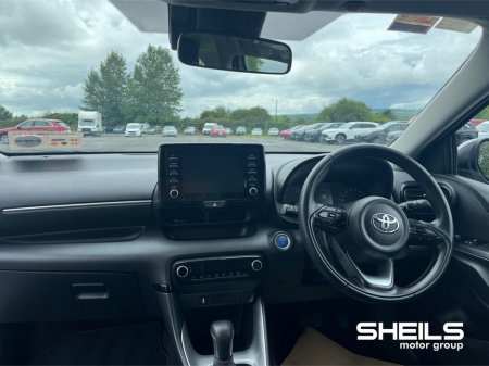 2024 Toyota Yaris Yaris Hybrid Luna €24,750