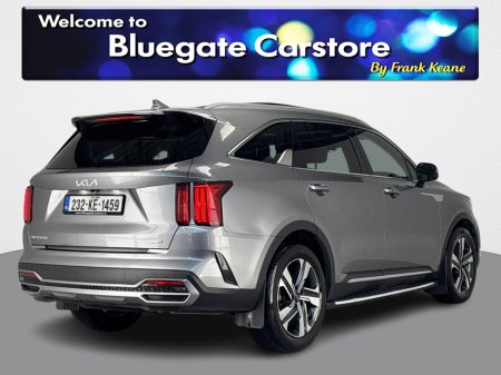 2023 Kia Sorento - thumbnail 4