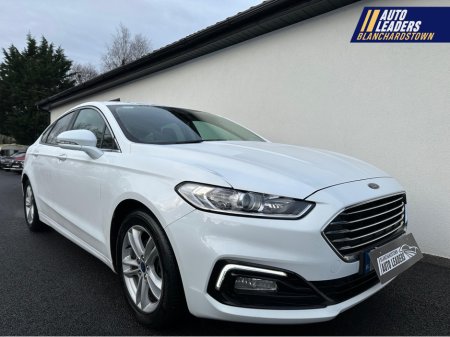 2019 Ford Mondeo 2.0 TDCI ZETEC 150PS NAV SERVICE HISTORY €13,649 thumbnail