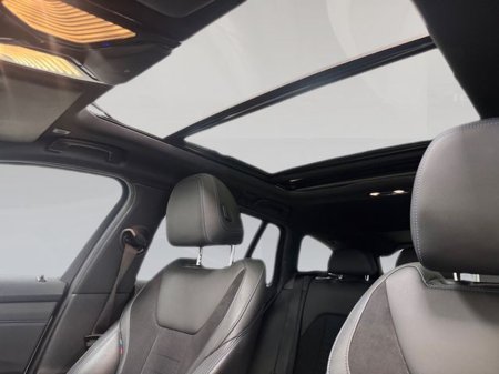 2021 BMW 3 Series - thumbnail 16