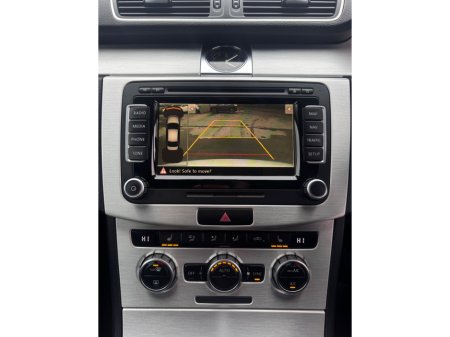 2013 Volkswagen Passat 2.0 TDI HIGHLINE BLUEMOTION 14 140PS 4DR AUTO €8,750 thumbnail