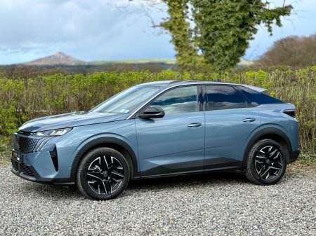 2025 Peugeot 3008 - thumbnail 10