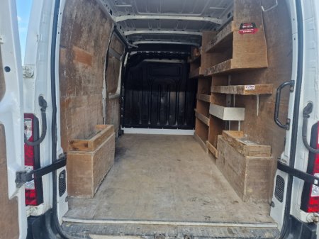 2020 Renault Master - thumbnail 17