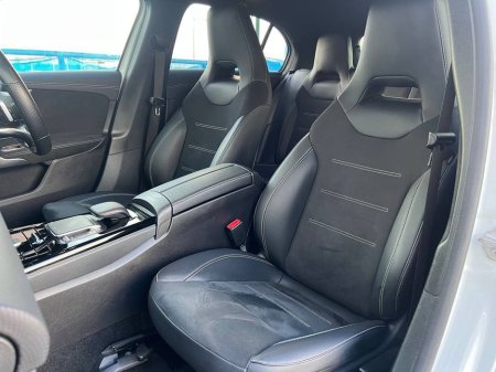 2022 Mercedes-Benz A Class A250e AMG-LINE 1.3 HYBRID // DIGITAL CLUSTER // AMBIENT LIGHTING // HEATED AMG-LINE SPORT SEATS €23,750 thumbnail