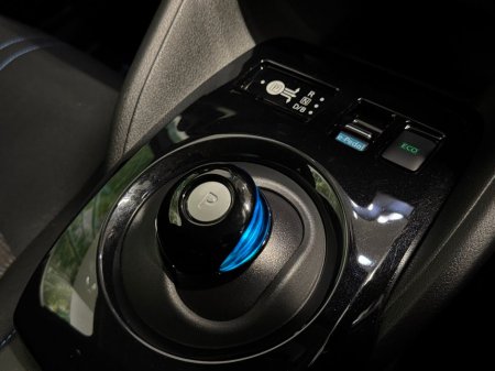 2025 Nissan Leaf Leaf SV Premium 40 kWh €24,995 thumbnail