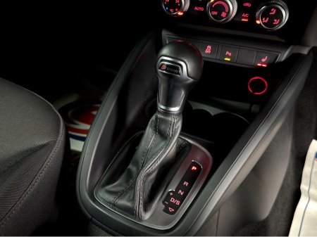 2017 Audi A1 - thumbnail 35