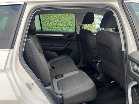 2020 Skoda Kodiaq 7 SEATER AUTOMATIC AMBITION 2.0 TDI 150HP €31,950 thumbnail