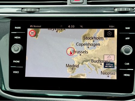 2019 Volkswagen Tiguan - thumbnail 42